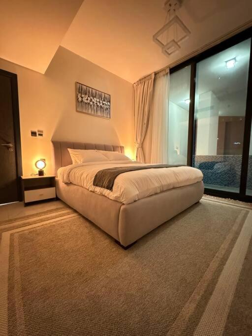 Luxurious Private Pool Apartment Dubai